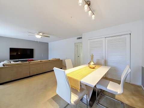 2121 NE 68th Street #109, Fort Lauderdale FL - photo 22 of 34