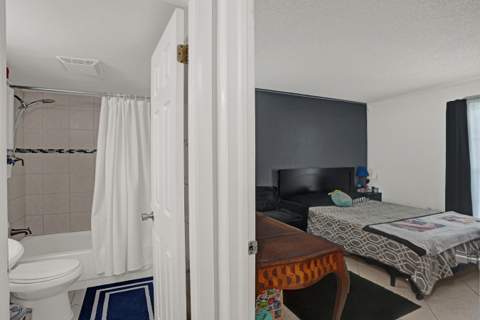 7980 N French Drive #3-202, Pembroke Pines FL - photo 23 of 36