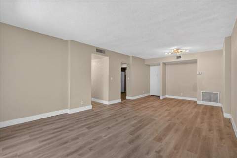 4200 Hillcrest Drive #217, Hollywood FL - photo 15 of 36