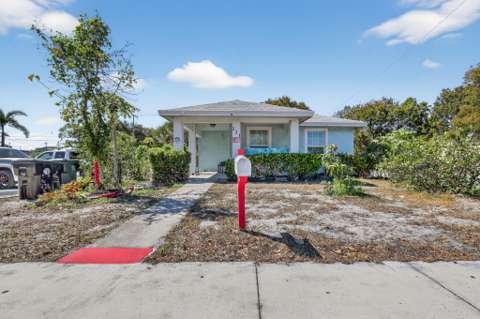 231 N H Street, home for sale in Lake Worth 33460