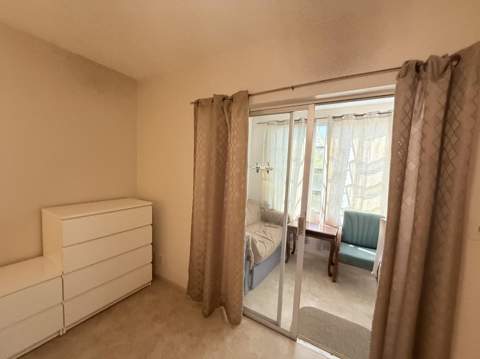2204 Lake Osborne Drive #5, Lake Worth Beach FL - photo 9 of 18