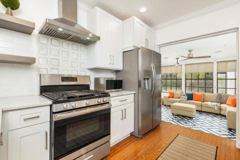 300 35th Street, West Palm Beach FL - photo 10 of 36