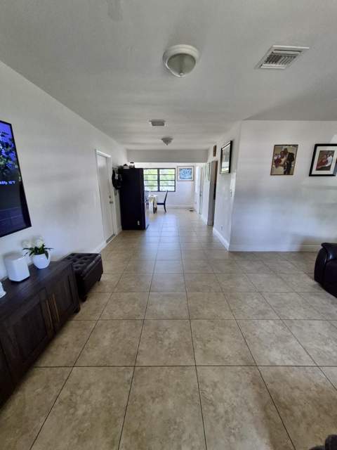 3141 SW 22nd Street, Fort Lauderdale FL - photo 6 of 31