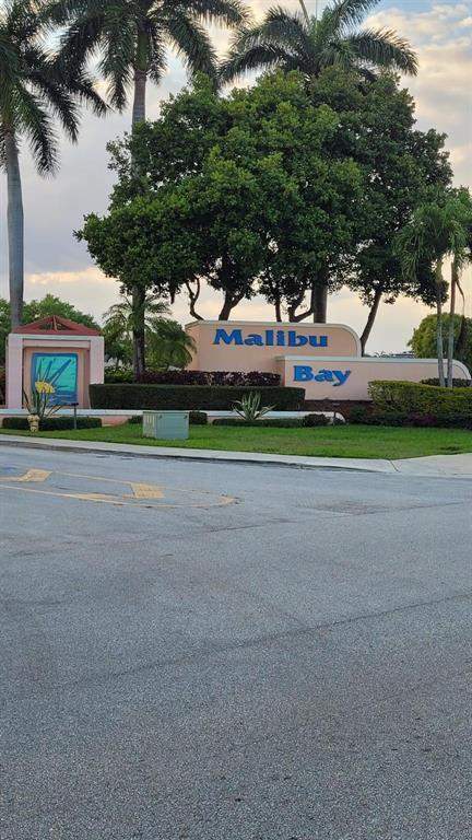 3 bedroom Townhouse at 20873 NW 3RD Lane, CHAPEL TRAIL II, Pembroke Pines — photo 3