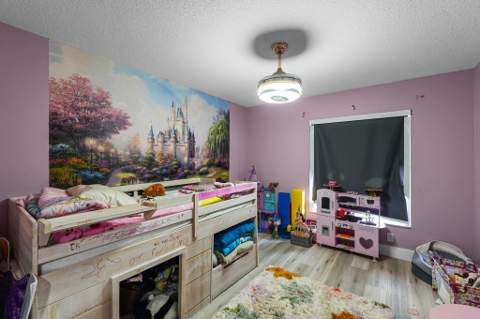 6119 Seminole Gardens Circle, Riviera Beach FL - photo 8 of 28
