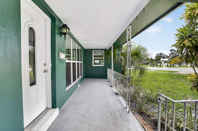 3 bedroom Single Family Residence at 1000 Tennessee Avenue, Melrose Park Sec 7, Fort Lauderdale — photo 4