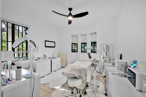 11695 NW 2nd Street, Plantation FL - photo 21 of 30