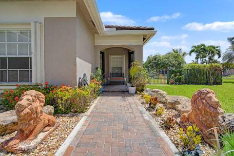 6272 NW 108th Way, Parkland FL - photo 18 of 97