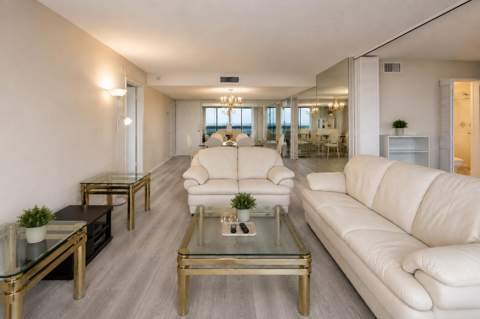 2400 Presidential Way #1105, West Palm Beach FL - photo 11 of 15