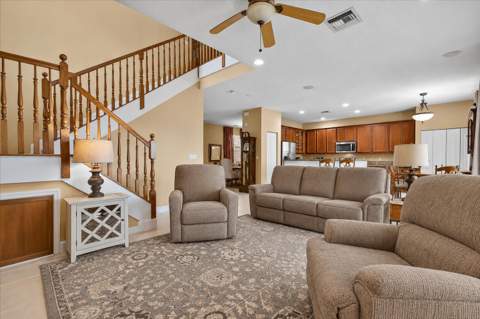 135 Hamilton Terrace, West Palm Beach FL - photo 7 of 39