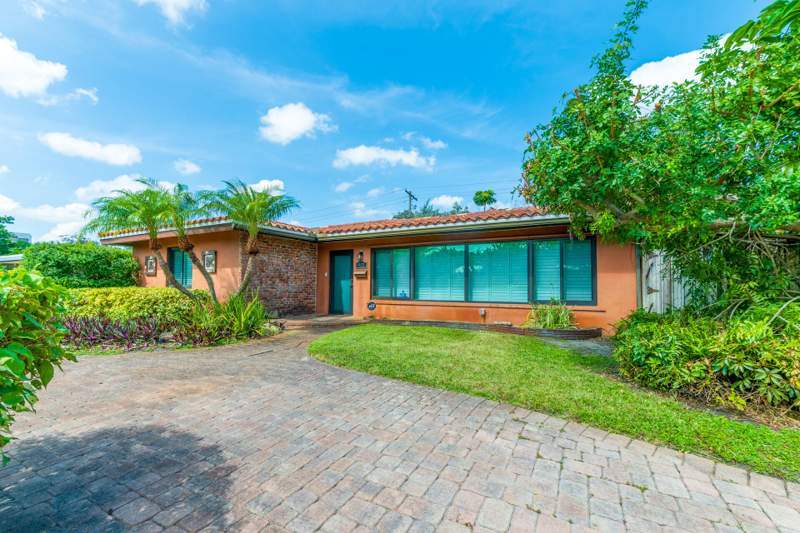 4 bedroom Single Family Residence at 4621 NE 18th Terrace, Coral Hills, Fort Lauderdale — photo 4