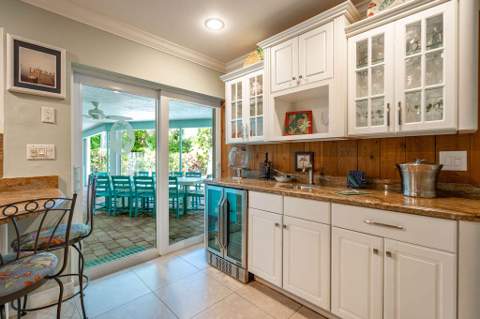 2823 NE 35th Court, Lighthouse Point FL - photo 17 of 45