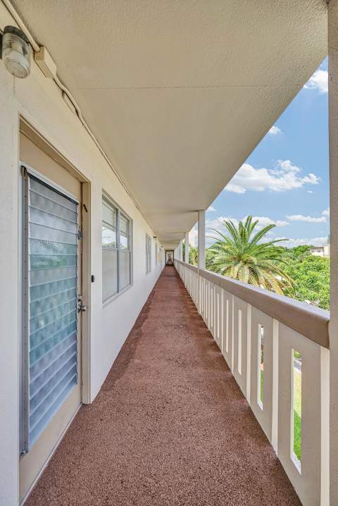 2202 LUCAYA Bend #C3, Coconut Creek FL - photo 18 of 30