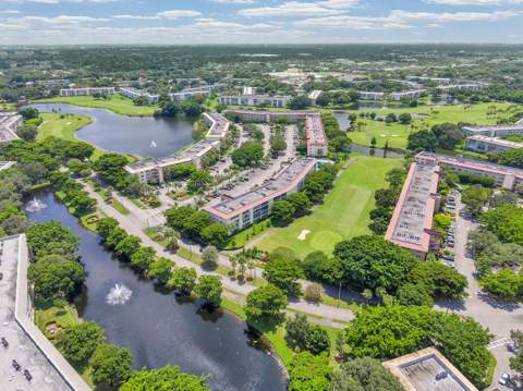2202 LUCAYA Bend #C3, Coconut Creek FL - photo 23 of 30