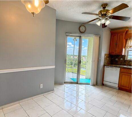 2 bedroom Condominium at 3465 Via Poinciana #804, Ambassador I Condo, Lake Worth — photo 4