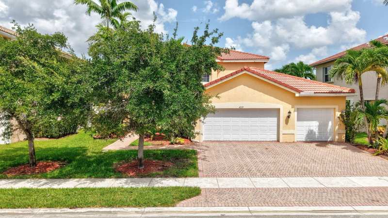 4 bedroom Single Family Residence at 4225 SW 179th Way, Sunset Falls Plat 2, Miramar — photo 1