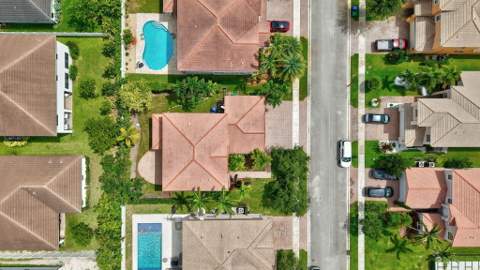 4225 SW 179th Way, Miramar FL - photo 9 of 50