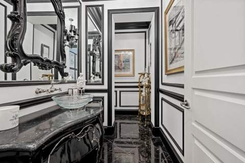 7172 Valencia Drive, Boca Raton FL - photo 6 of 48