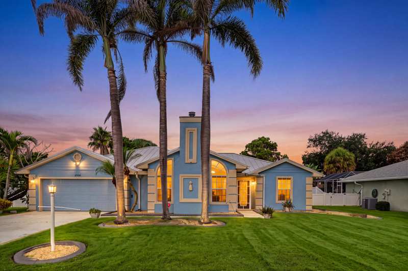 3 bedroom Single Family Residence at 6908 Bronte Circle, Oleander Pines, Port St. Lucie — photo 1