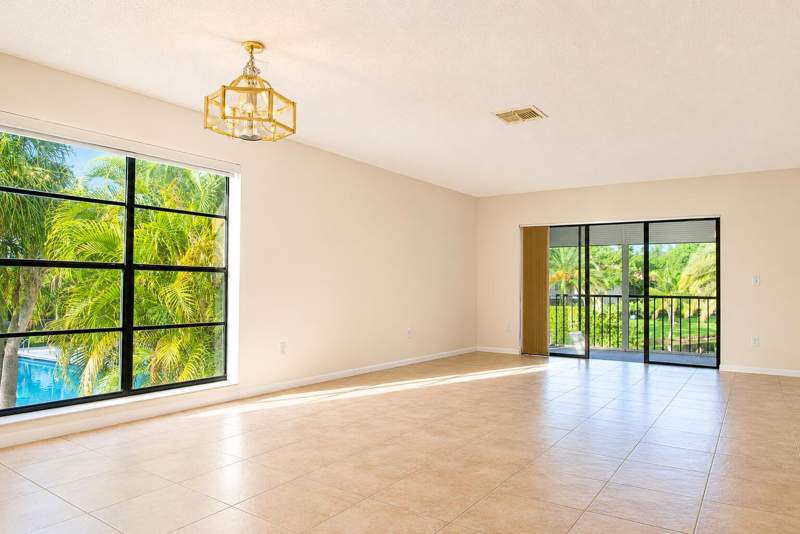 2 bedroom Condominium at 9307 Vista Del Lago #17B, Pines Of Boca Lago Condo, Boca Raton — photo 5