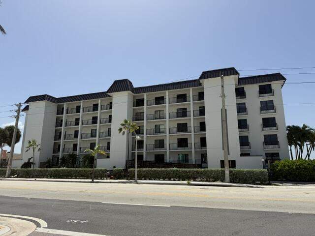 2 bedroom Condominium at 3200 N Ocean Drive #104, Yacht Harbour Villas Condo, Hollywood — photo 3