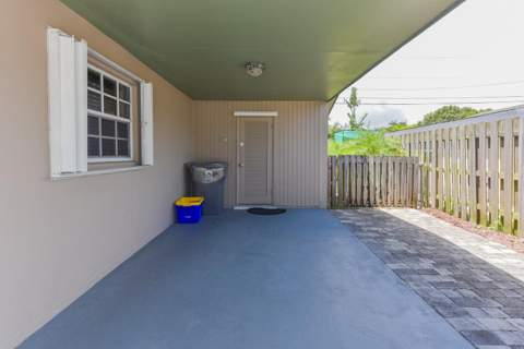 18625 Loxahatchee River Road, Jupiter FL - photo 18 of 20