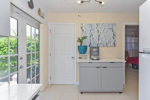18625 Loxahatchee River Road, Jupiter FL - photo 8 of 20