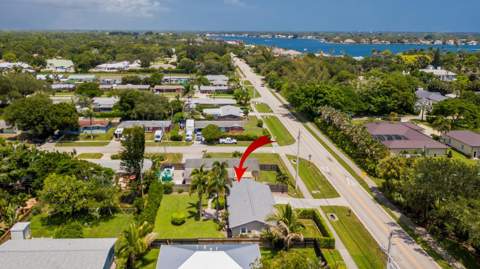 18625 Loxahatchee River Road, Jupiter FL - photo 15 of 20