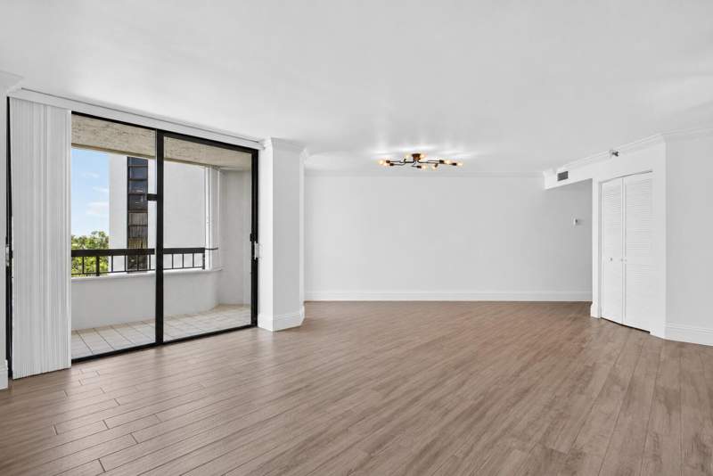 2 bedroom Condominium at 6372 La Costa Drive #501, La Costa Del Mar Condo, Boca Raton — photo 4
