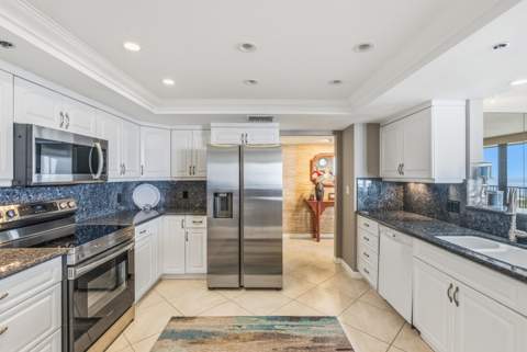 5047 N Highway A1A #503, Hutchinson Island FL - photo 11 of 39