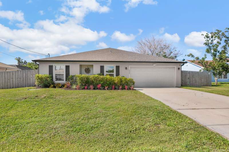 4 bedroom Single Family Residence at 2349 SE Master Avenue, Port St Lucie Section 30, Port St. Lucie — photo 3