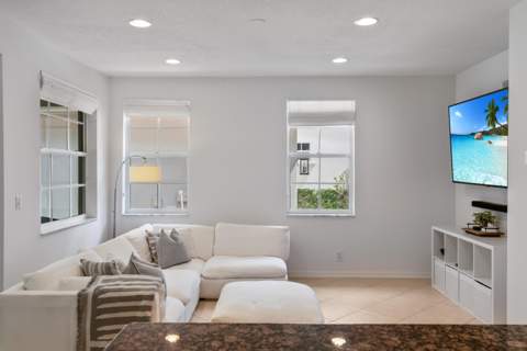 445 Pumpkin Drive, Palm Beach Gardens FL - photo 18 of 61