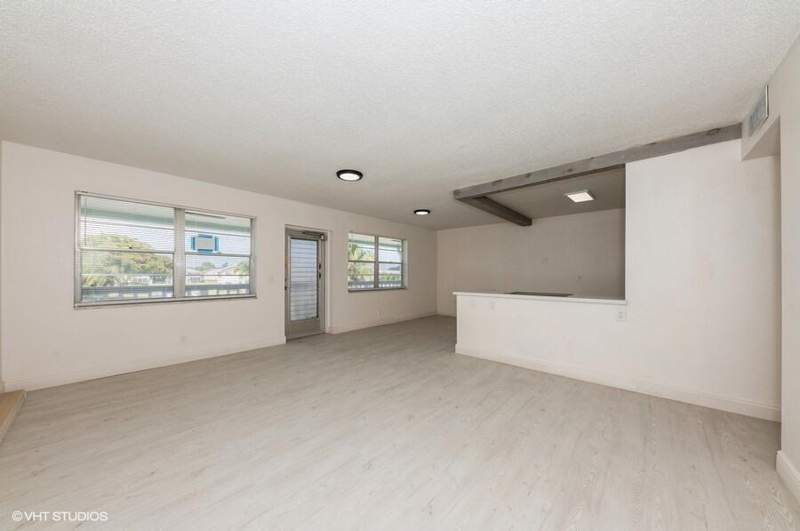 2 bedroom Condominium at 118 Somerset F, Somerset Condos, West Palm Beach — photo 4