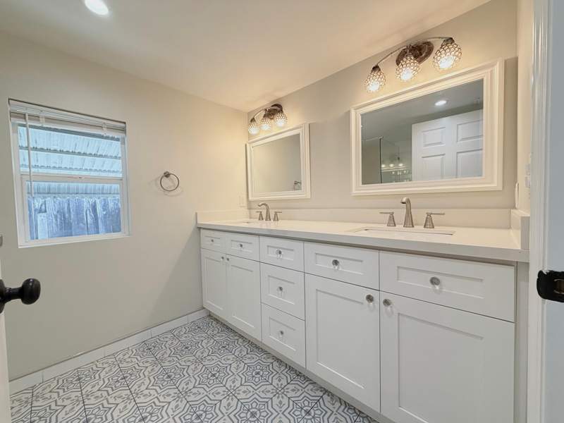 2 bedroom Single Family Residence at 528 N J Street, Lake Worth Town Of, Lake Worth Beach — photo 3