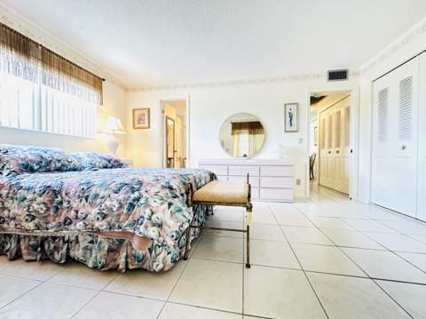 41 Lyndhurst B, Deerfield Beach FL - photo 15 of 63