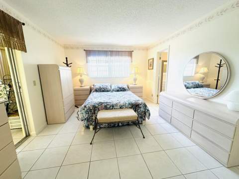 41 Lyndhurst B, Deerfield Beach FL - photo 16 of 63