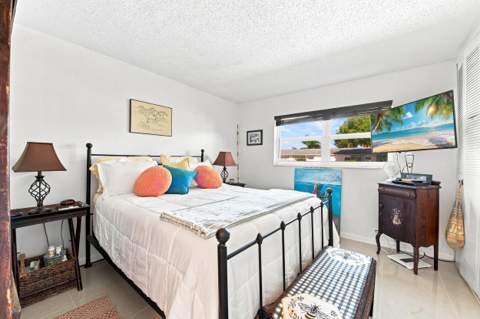 2761 Emory Drive #B, West Palm Beach FL - photo 7 of 25