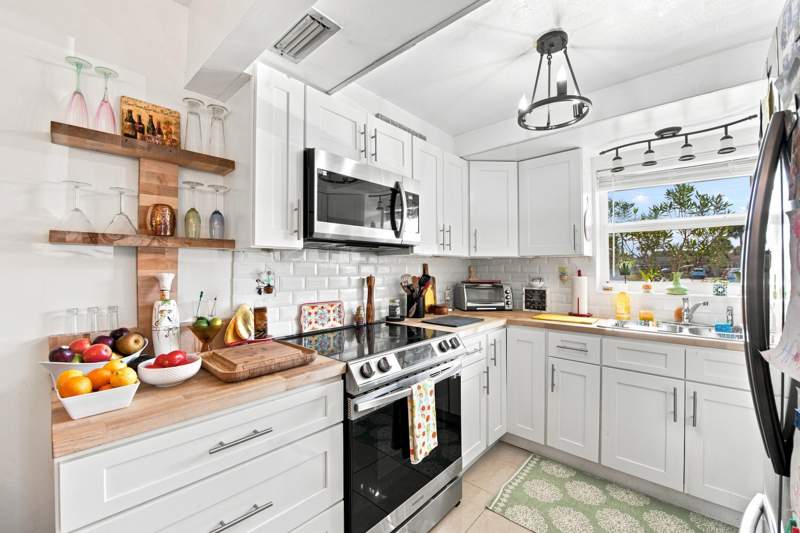 1 bedroom Villa at 2761 Emory Drive #B, Cresthaven Villas Condo 35, West Palm Beach — photo 4