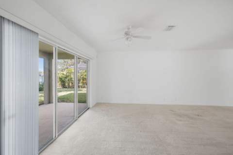381 NW Sheffield Circle, Port St. Lucie FL - photo 18 of 43
