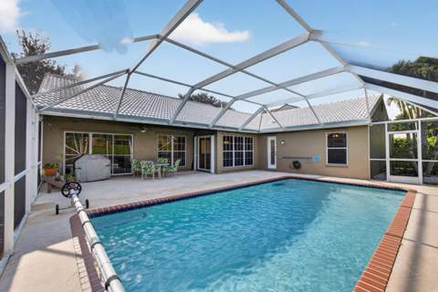 1011 Woodfield Circle, Palm Beach Gardens FL - photo 6 of 39
