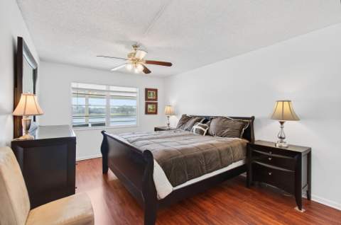 2035 Cornwall B, Boca Raton FL - photo 24 of 105