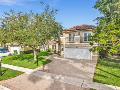 420 NW 188Th Terrace, home for sale in Pembroke Pines 33029
