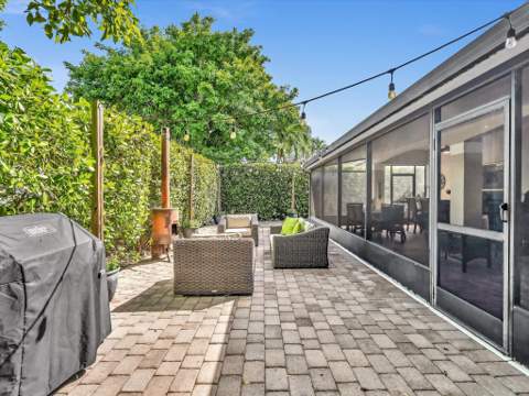 420 NW 188th Terrace, Pembroke Pines FL - photo 23 of 52