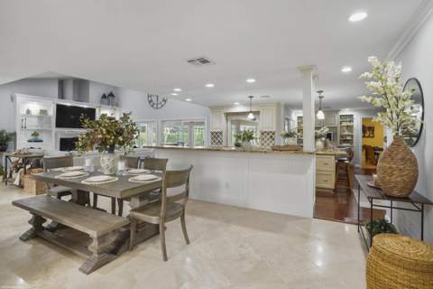 2379 Newbury Court, Wellington FL - photo 12 of 61