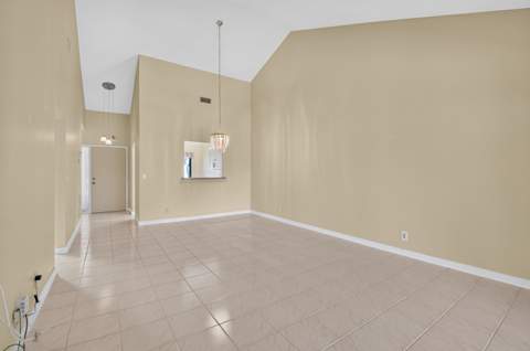 10884 Lake Front Place, Boca Raton FL - photo 24 of 78