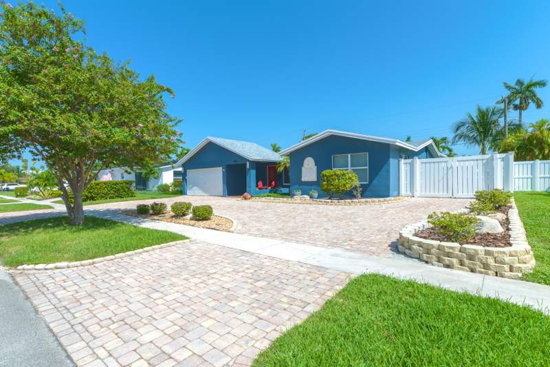 3 bedroom Single Family Residence at 821 SE 16th Street, EASTWAY PARK SEC 3, Deerfield Beach — photo 1
