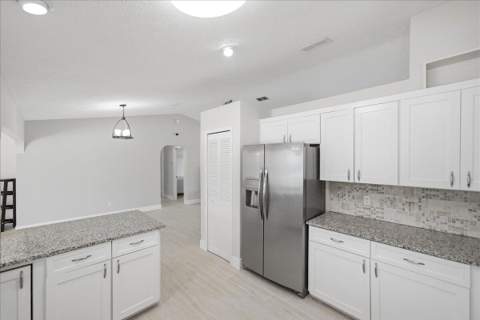 320 NE Surfside Avenue, Port St. Lucie FL - photo 13 of 30