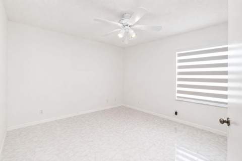 7606 Briar Cliff Circle, Lake Worth FL - photo 19 of 28