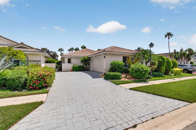 3 bedroom Single Family Residence at 15441 Strathearn Drive, Gleneagles 9, Delray Beach — photo 1