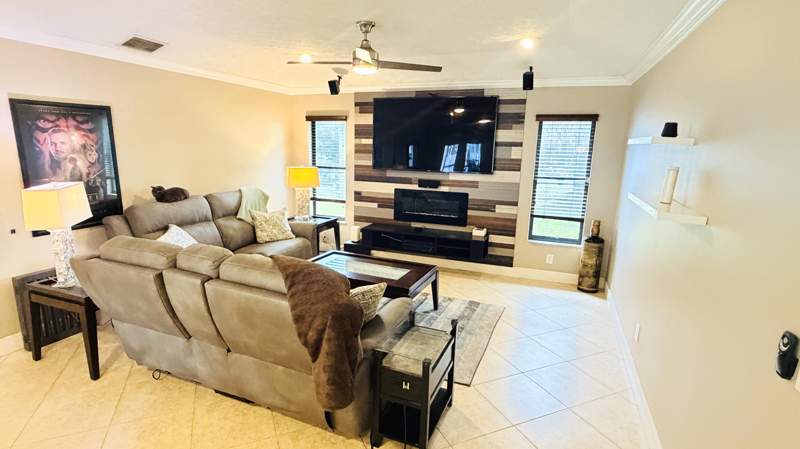 4 bedroom Single Family Residence at 757 SE Lighthouse Avenue, Port St Lucie Section 10, Port St. Lucie — photo 5